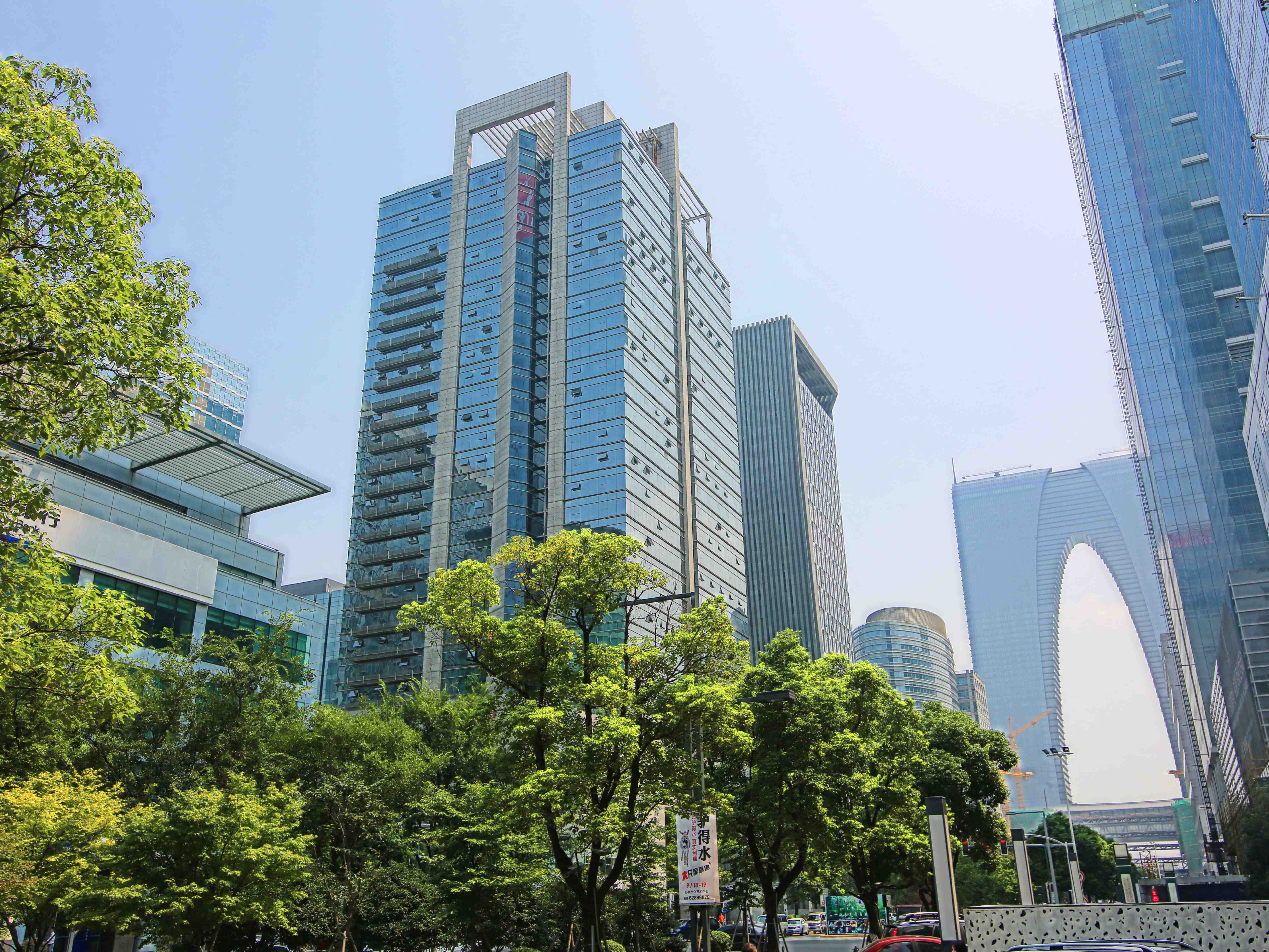 中银惠龙大厦大堂实景